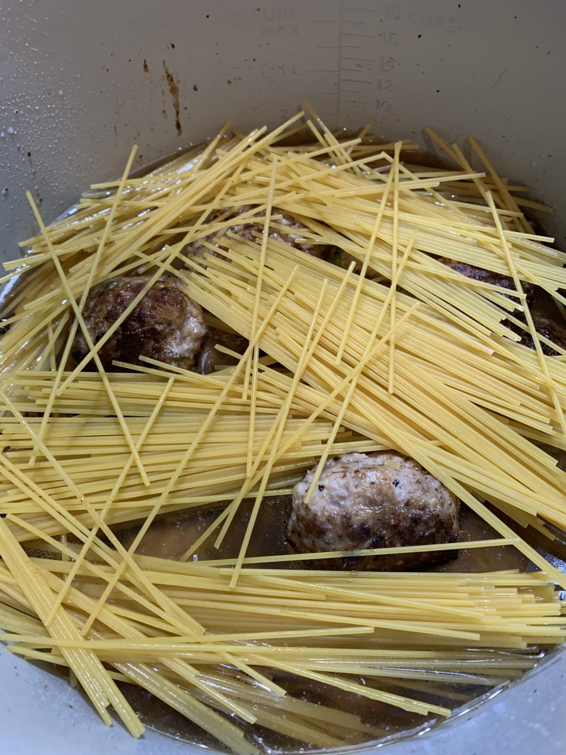 Ninja Foodi Spaghetti and Meatballs - Busy Hockey Mama